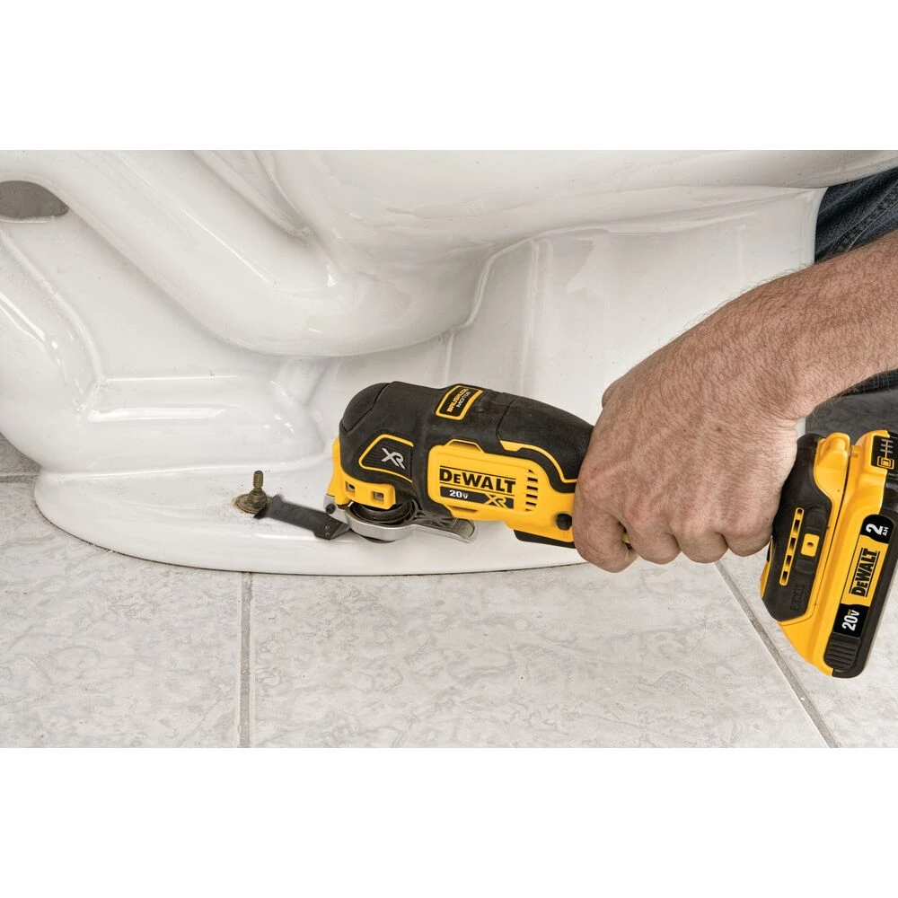 Dewalt® Brushless Oscillating Multi-Tool 20V MAX* XR®(Tool Only) 4 Dewalt® Brushless Oscillating Multi-Tool 20V MAX* XR®(Tool Only) - Image 4